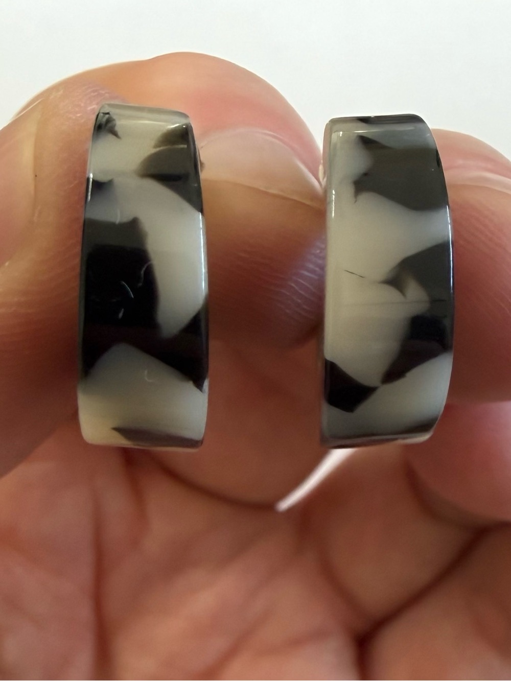 Black & Cream Resin Mini Huggie Hoop Earrings